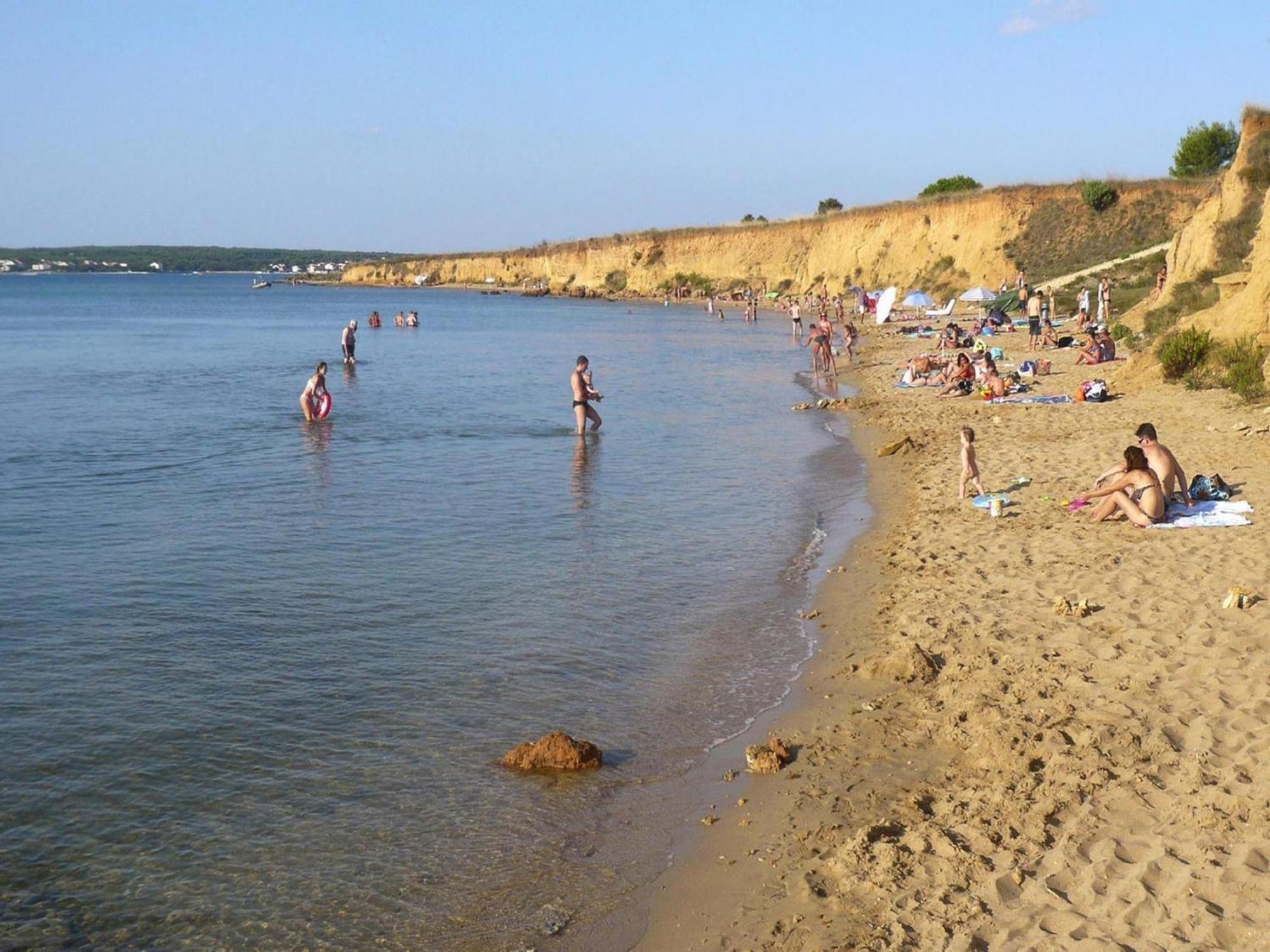 Apartments Ljilja In Privlaka, Near Sandy Beach Privlaka  Esterno foto